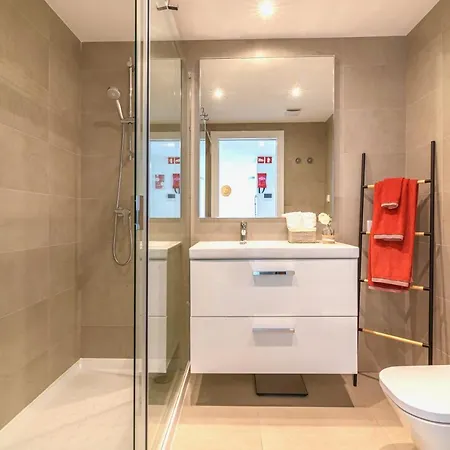 Διαμέρισμα Marvell Design With Heated Pool&playground