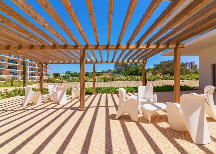 Marvell Design With Heated Pool&playground 아파트 *