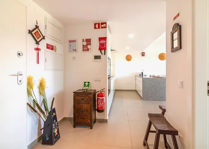 Apartment Marvell Design With Heated Pool&playground *